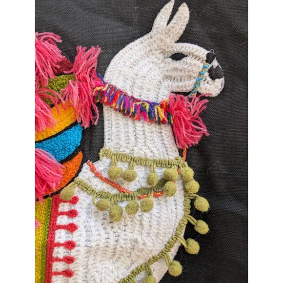 SARO LIFESTYLE Llama wall decor large llama embroidery, tassels textured 18x18 - Picture 2 of 6